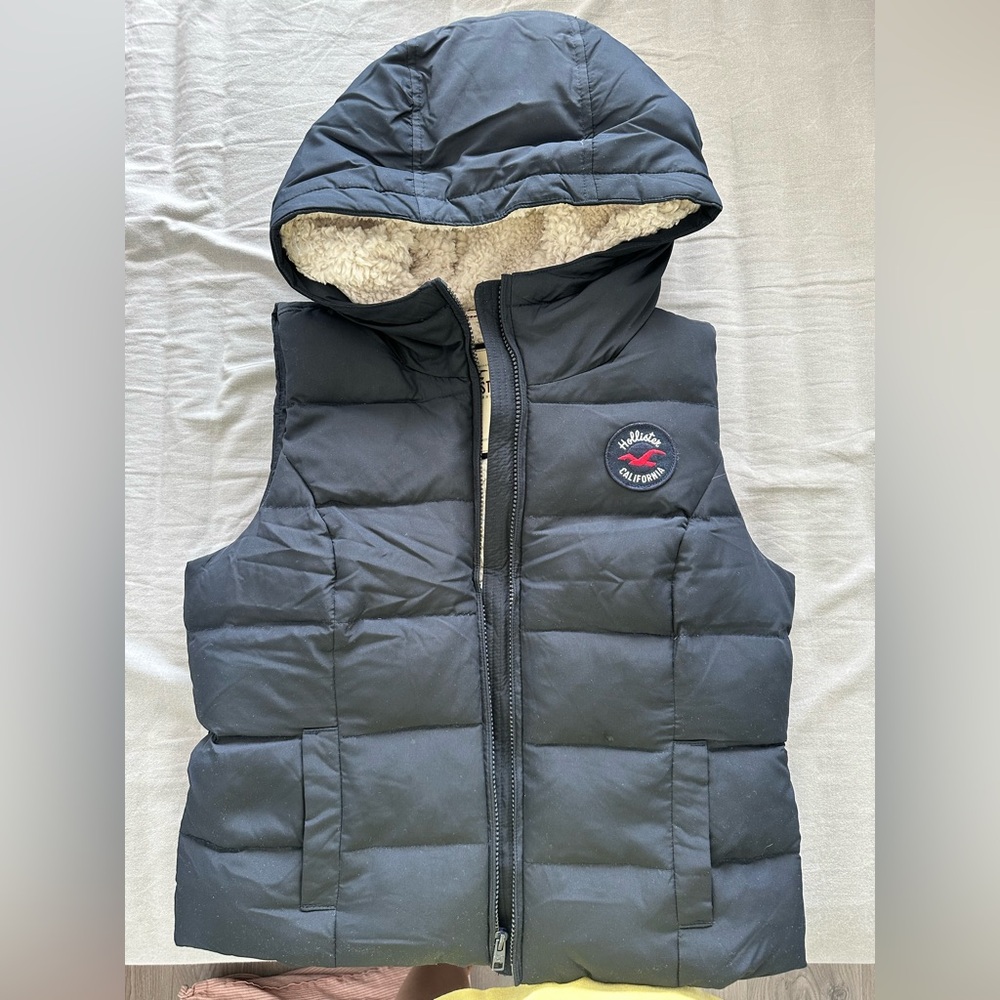 Hollister Navy Puffer Vest with Hood